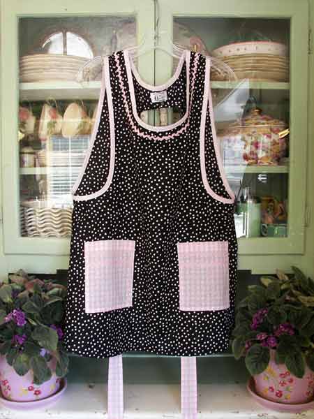 Black polka dot pink gingham square pockets s