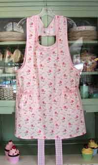 Grandma apron Pink Bud Rose